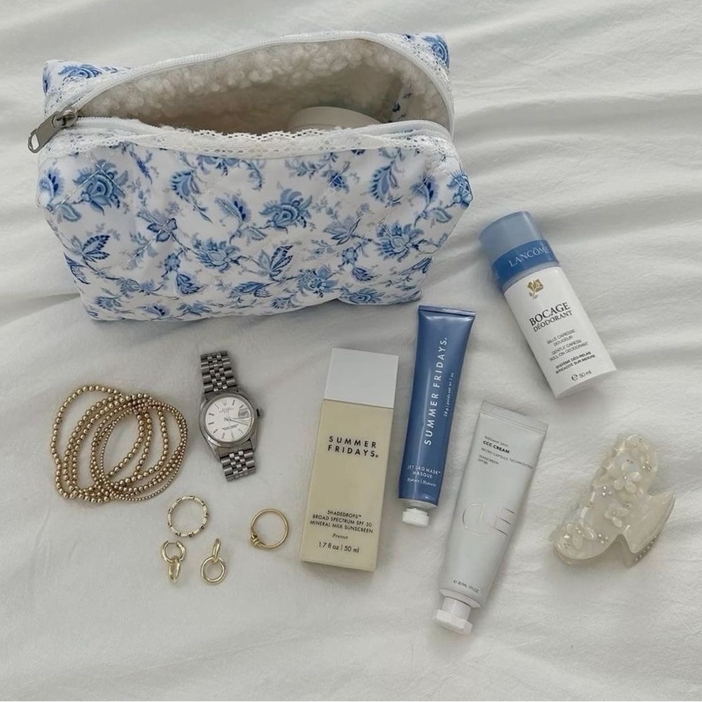BEAUTY MYSTERY BUNDLE 📦 full sizes - Picture 1 of 1